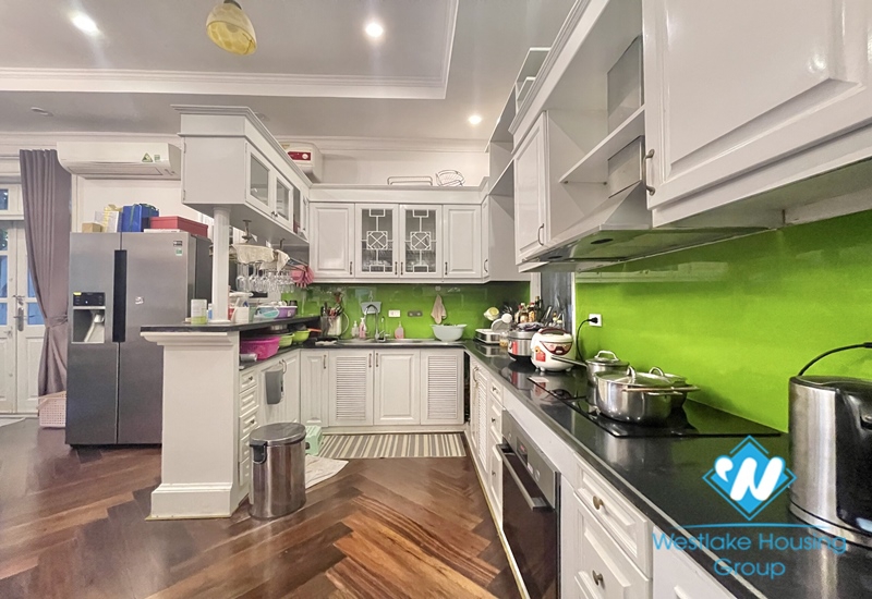 Large house for rent in D block, Tay Ho, Hanoi